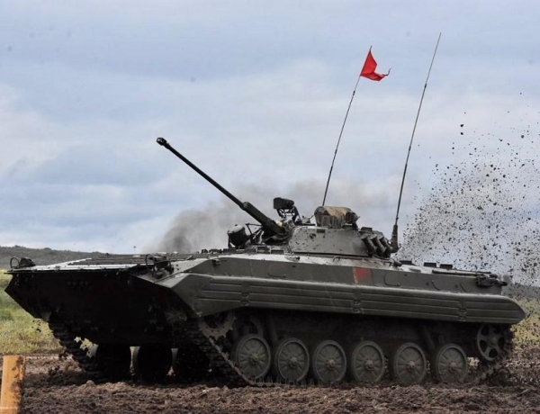 Sohu: Беларусь стягивает военную технику к границе с Украиной