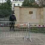 Власти Праги потребовали от посольства России вернуть полгектара земли