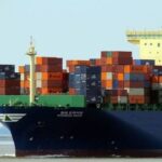 «Хуже блокировки Суэца»: закрытие китайского порта застопорило торговлю