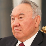 Назарбаев: За сохранение Казахстаном ядерного оружия Арафат предлагал 20 млрд долларов