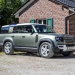Land Rover Defender 130: новые изображения