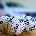 В Англии пенсионерка раздала выигранные в лотерею 14 миллионов рублей