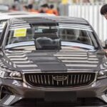 «Активно заходят на наш рынок»: за счёт чего в России увеличиваются продажи китайских автомобилей — РТ на русском