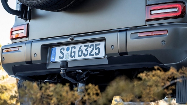 Обновлённый Mercedes-Benz G-Class: девальвация индекса G 500 и «прозрачный» капот