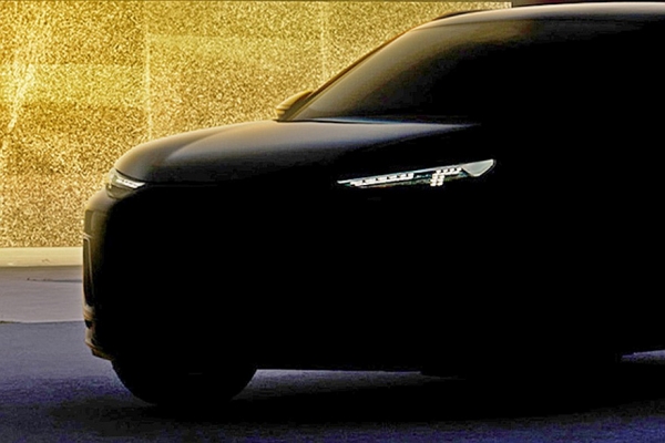 Засвечен серийный кроссовер Audi Q6 e-tron, скоро премьера
