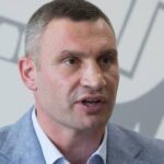 Кличко заявил о нецивилизованных методах на акции у офиса Зеленского