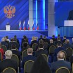 Россияне сделают все, чтоб отразить угрозу эпидемии, заявил Путин