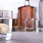 Мозг перерабатывает алкоголь почти как печень. И страдает от этого