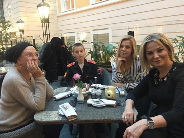 «Я раздавлена горем»: На Марию Максакову подали в суд родные сын и дочь |  Корреспондент