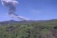 Вулкан Эбеко на Курилах выбросил столб пепла