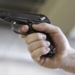 Убийцу трех человек в Екатеринбурге задерживали с военными и стрельбой