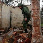 Украинские силовики пять раз за сутки нарушили перемирие, заявили в ЛНР