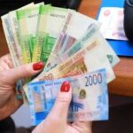 Найдено объяснение, почему россияне по-прежнему предпочитают наличные деньги