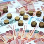 Рубль укрепляется, но эксперты напророчили скорое падение