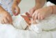 Колики у новорожденного при грудном вскармливании: причины, симптомы и лекарственные средства