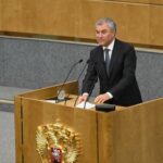 Володин назвал условие участия оппозиции в повестке развития страны — РИА Новости, 05.11.2021