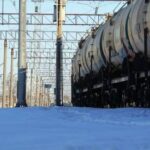 В Самарской области загорелся локомотив грузового поезда с нефтью — РИА Новости, 18.12.2021