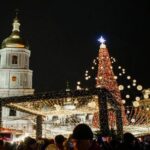 Новый год на Украине: Дед Мороз оказался под запретом