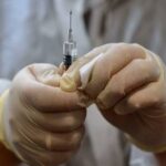 В Южной Корее младенца по ошибке привили от COVID-19 вместо гриппа — РИА Новости, 18.12.2021