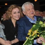 Елена Проклова: «Хейтеры помалкивали, что Зудина вышла замуж за Табакова в возрасте Лолиты» | Корреспондент