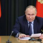 Путин пожелал всем россиянам здоровья — РИА Новости, 31.12.2021