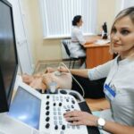Пациентов медцентра в Петербурге, где погибли трое, попросили обследоваться — РИА Новости, 28.01.2022