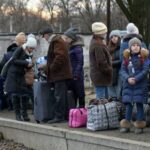 В Кремле ответили на вопрос о масштабах эвакуации беженцев из Донбасса — РИА Новости, 21.02.2022