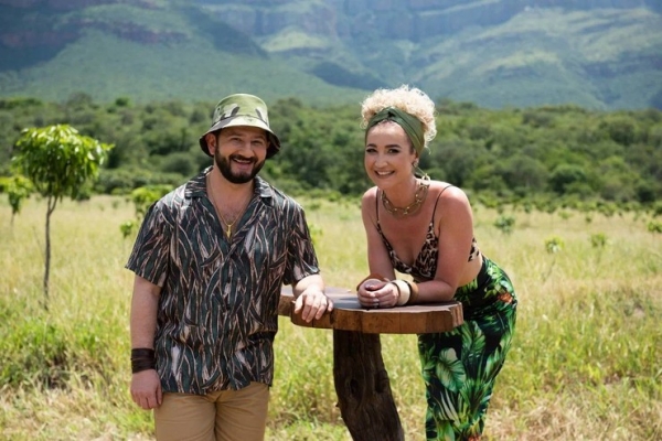 Раскрыты имена участников второго сезона шоу «Звезды в Африке» | Корреспондент
