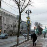 СК завел дело из-за повешенного манекена курского губернатора — РИА Новости, 05.02.2022