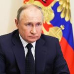 Соцопрос: Путин теряет доверие россиян