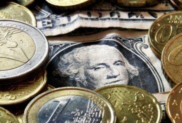 Дешевле доллара: курс евро на Мосбирже впервые за пять лет опускался почти до 61 рубля — РТ на русском
