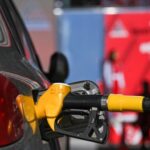 Топливный расчёт: как могут измениться цены на бензин в России до конца лета — РТ на русском