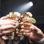 The Lancet: алкоголь особенно вреден для молодых мужчин