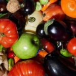 Яркие фрукты и овощи помогают предотвратить деменцию и проблемы со зрением у женщин