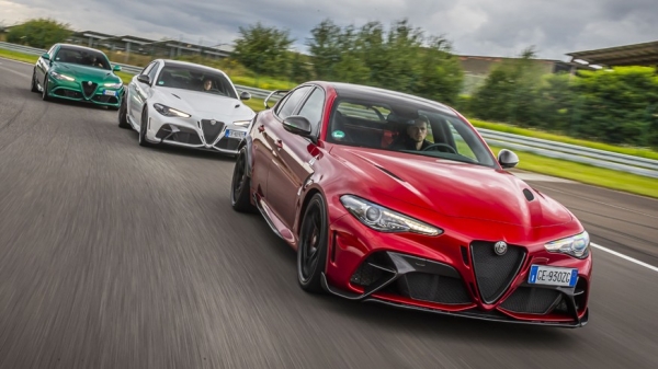 Alfa Romeo готовит дорогой спорткар, который появится в следующем году