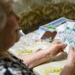 Стало известно, сколько денег россиянам нужно для комфортной жизни на пенсии