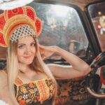 Телеведущая Настя Туманова: «Помогаю на дороге мужчинам менять колеса»