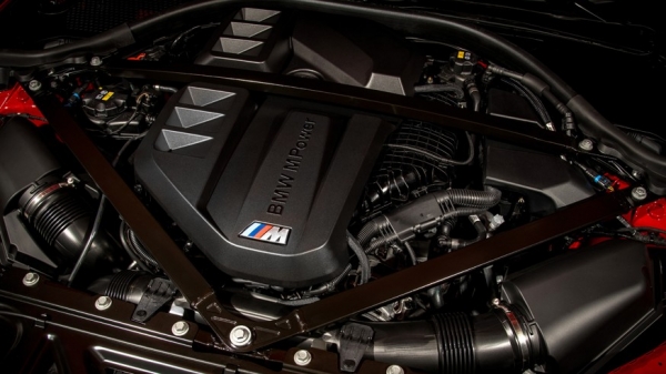 «Механика» остаётся: в BMW пообещали сохранить «ручную» коробку передач