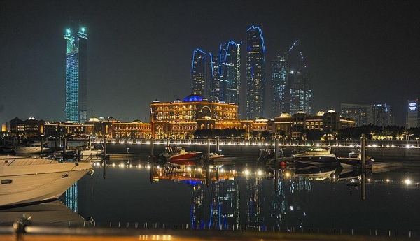 В ОАЭ для туристов отменяют часть коронавирусных ограничений