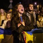 Украинцы выстроились в очередь за персональными репарациями от России