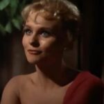 На 82-м году жизни умерла актриса сериала «Сабрина — маленькая ведьма» Дайан Макбейн