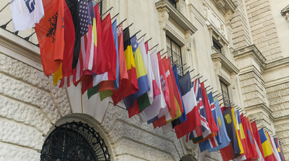 Флаги стран — участниц ОБСЕ