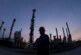 «Держать руку на пульсе»: почему в Минэнерго задумались об ограничении скидок на российскую нефть — РТ на русском