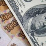 Обратный ход: почему курс доллара впервые с конца декабря опустился ниже 68 рублей — РТ на русском
