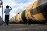 Мнимая стабильность: сколько Россия теряет из-за падении цены экспортной нефти