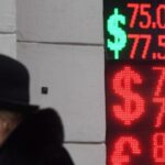 С комфортом для бюджета: почему курс доллара превысил 75 рублей — РТ на русском