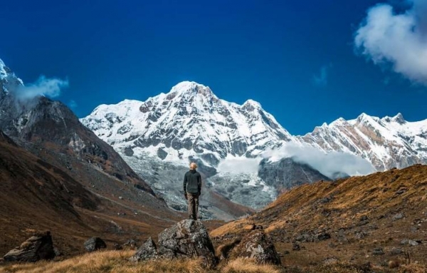Туристам в Непале с 1 апреля будет запрещено ходить по высоким горам в одиночку