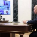 Путин провел совещание по Крыму, пока в Гааге выписывали ордер на «арест»
