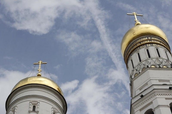 Православные россияне отмечают Сретение Господне